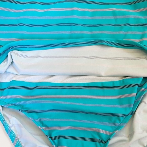 Prego Striped One Piece Maternity Bathing Suit NWT Size Small - Picture 4 of 13